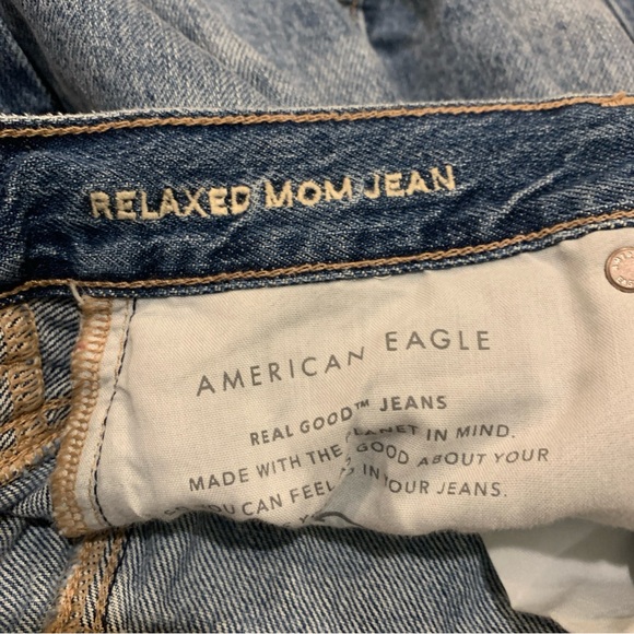 American Eagle Women’s Size 2 Relaxed Mom Jean - Picture 15 of 16